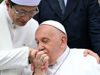 Pope, Indonesia imam warn against using religion to stoke conflict