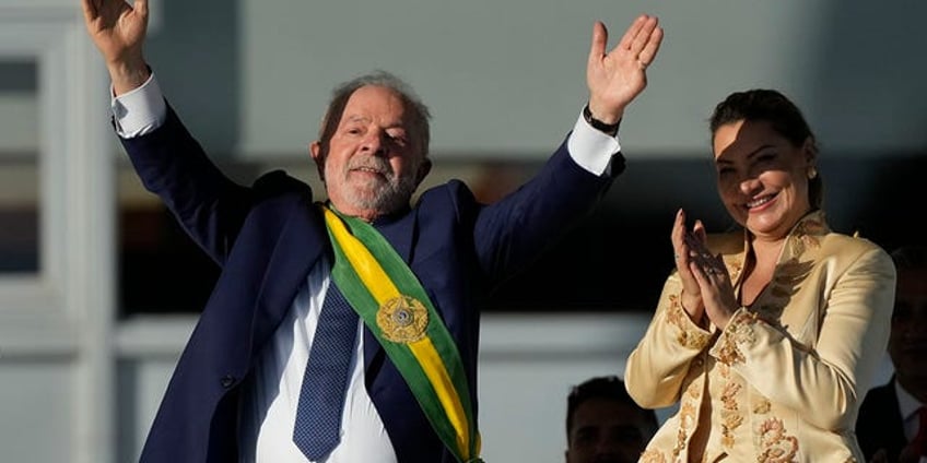 president lulas former lawyer takes seat on brazilian supreme court