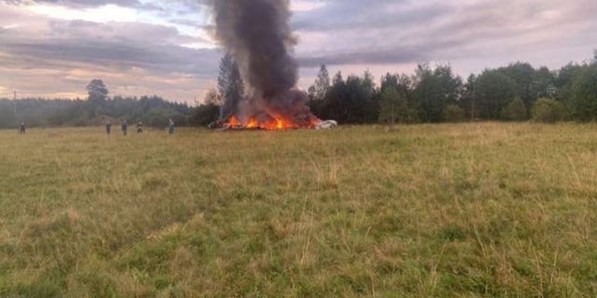 prigozhin crash witnesses say they heard explosion before jet plummeted from the sky