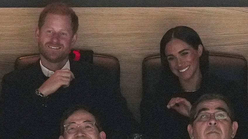 prince harry meghan markle appear at canucks game to promote invictus games