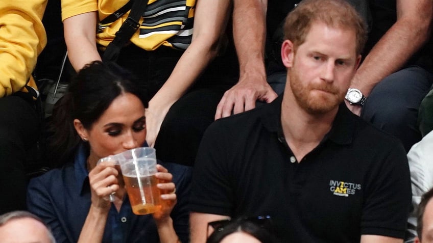 prince harry meghan markle pack on pda as they celebrate dukes 39th birthday at invictus games