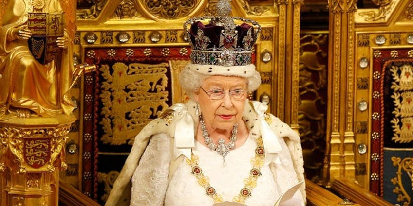 prince harry will return to uk without meghan markle ahead of anniversary of queen elizabeths death