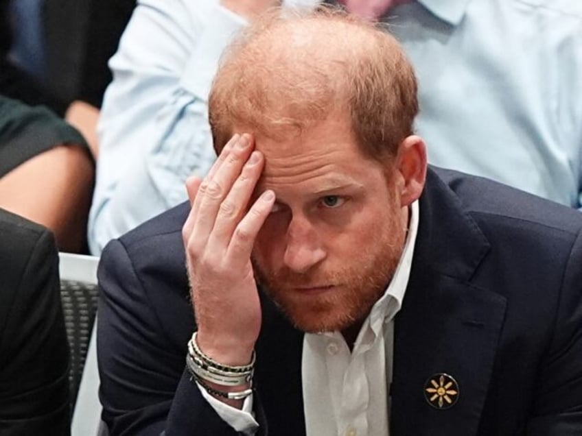 RETRANSMITTING CORRECTING NAME IN CAPTION The Duke of Sussex watching the sitting volleyba