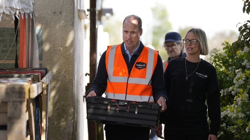 prince william returns to royal duty nearly 1 month after kate middletons cancer diagnosis announcement