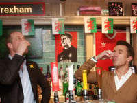Prince William takes a shot with Rob McElhenney at pub amid Kate Middleton’s ‘disappearance’
