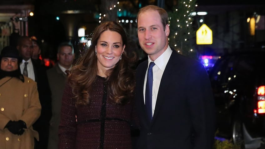 prince williams nyc visit is stark contrast to prince harrys near catastrophic paparazzi drama