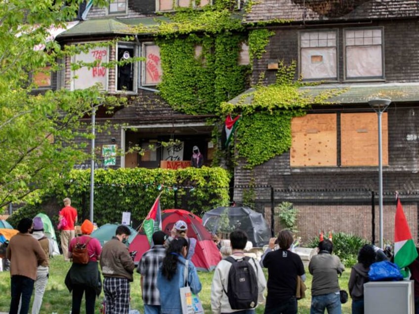 pro hamas activists take over uc berkeley building after deal to end encampment