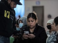Pro-Immigration Advocates Slam Trump’s DHS Offering $1,000 and Free Flights to Self-Deport