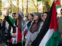 Pro-Palestinian Columbia Graduates Tear Diplomas, Show Support for Hamas at Ceremony