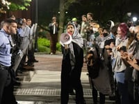 Pro-Palestinian protesters at Drexel ignore call to disband as arrests nationwide approach 3,000