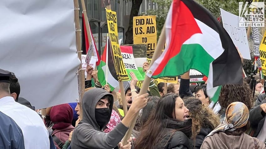 pro palestinian protesters blame israel for hamas terror attack in repugnant demonstrations