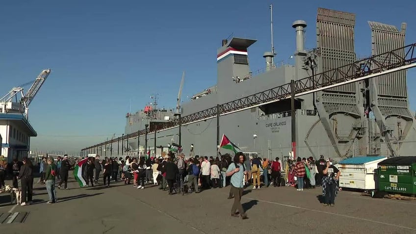 pro palestinian protesters in california block us government ship joe biden you cant hide