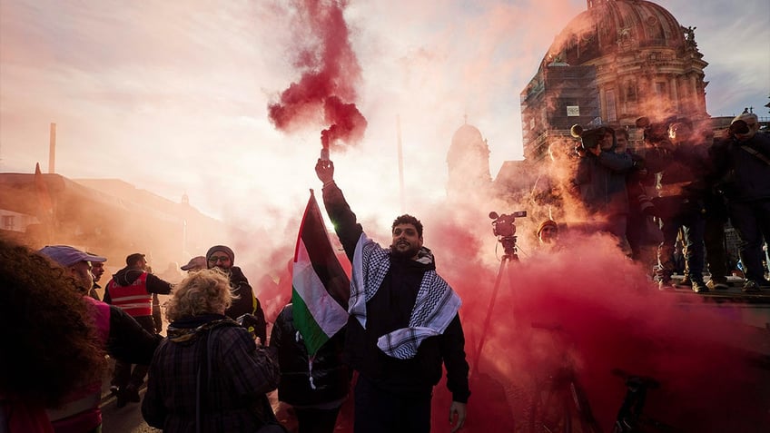 pro palestinian protests turn violent across europe