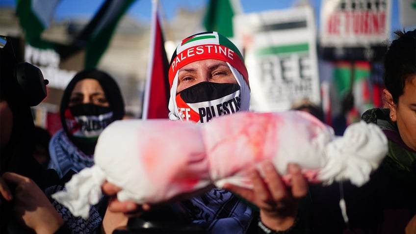 pro palestinian protests turn violent across europe