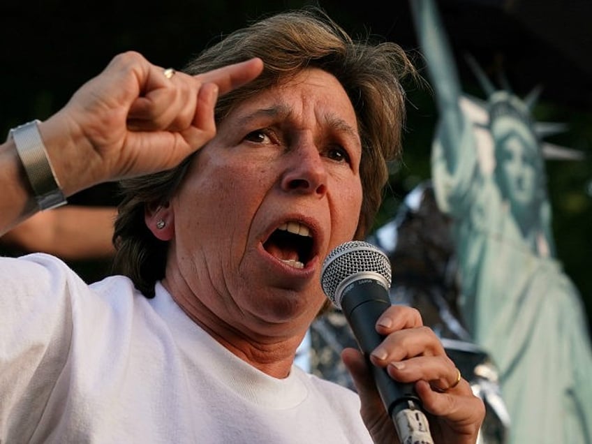 pro shutdown teachers union president randi weingarten blames drop in worldwide math scores on pandemic