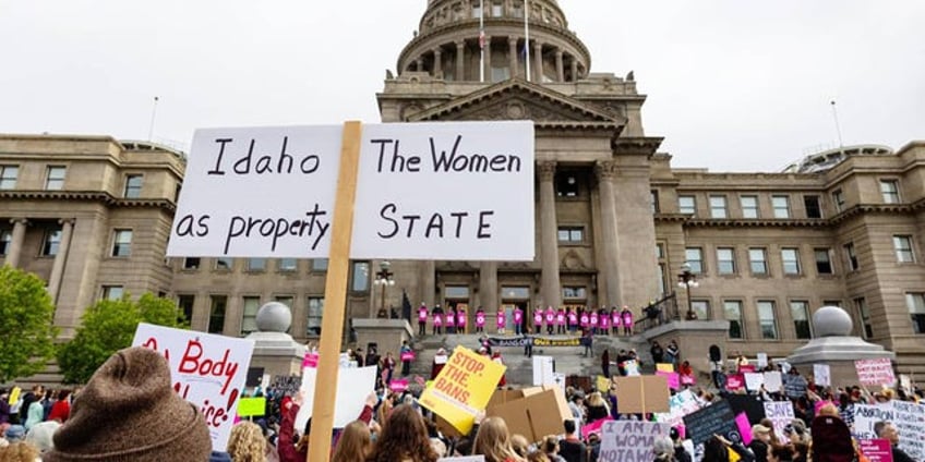 professors sue idaho over vague law allegedly criminalizing abortion discussions in class