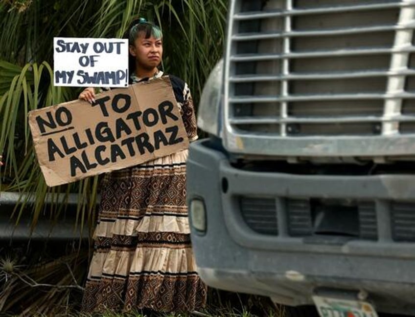 protesters outraged as trump expected to visit alligator alcatraz in florida