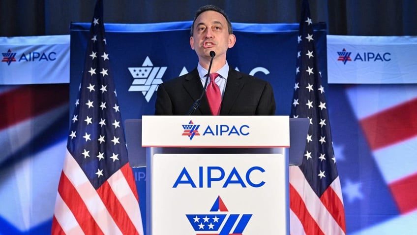 protesters target aipac presidents home with baby killer accusations red paint