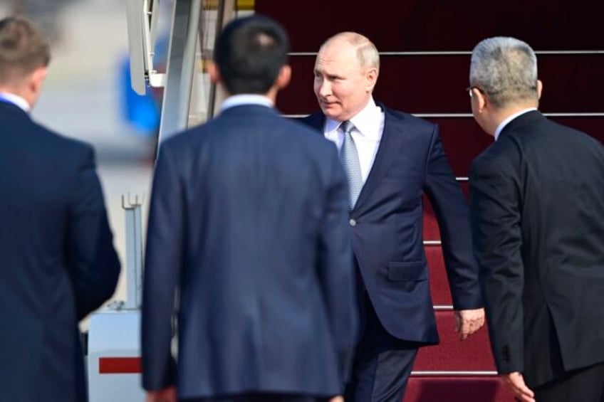 putin begins visit in china underscoring ties amid ukraine war and israeli palestinian conflict