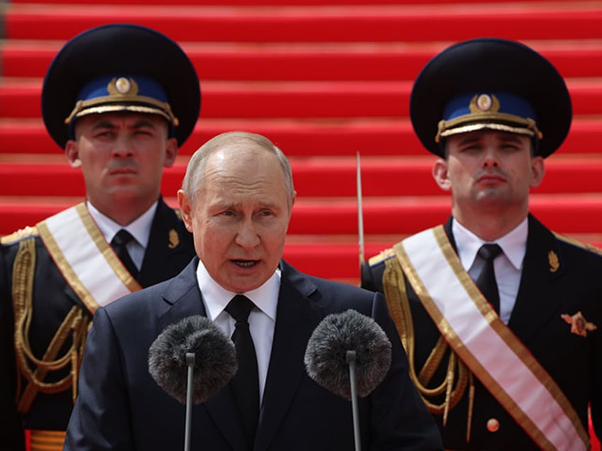 putin claims over 270000 voluntary russian military recruits after wagner leadership collapse