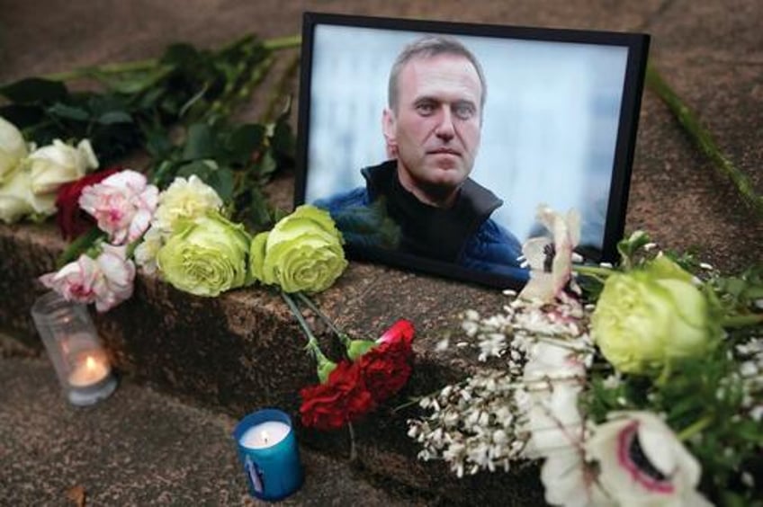 putin did not order alexei navalnys death us intelligence finds