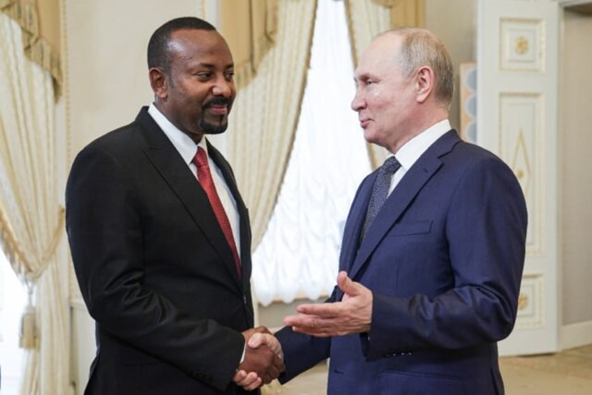 putin hosts african leaders in russia after grain deal exit