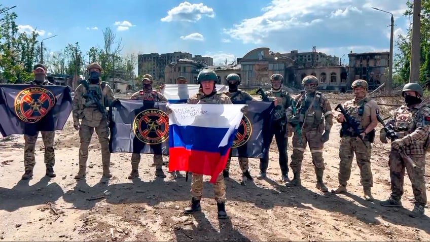 putin picks new hitmen to lead wagner mercenaries in ukraine and beyond