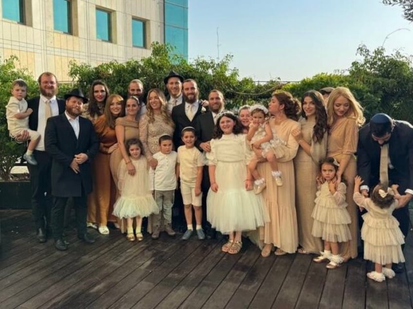 rabbi shmuley a wedding in israel in defiance of hamas rockets