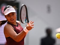 Raducanu has low expectations as back injury mars Queen’s bid
