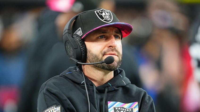 raiders changes amid disappointing season continue offensive coordinator mick lombardi dismissed report