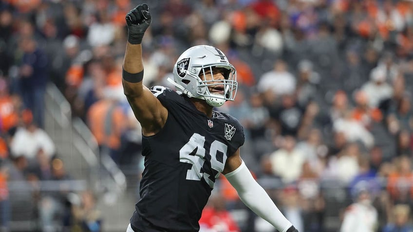 Charles Snowden celebrating