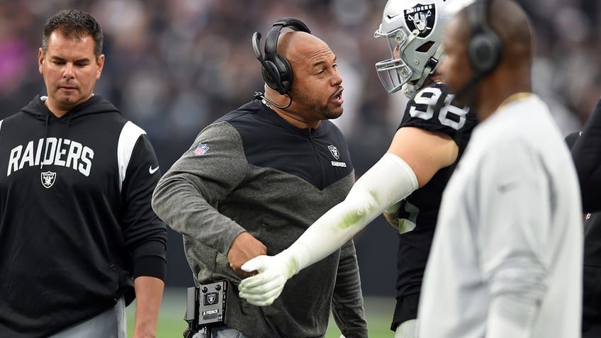 raiders fire josh mcdaniels dave ziegler 8 games into 2023 season