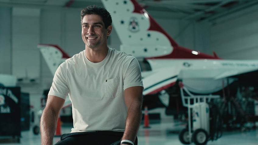 raiders jimmy garoppolo earns call sign jimmy 9gs after experience with us air force thunderbirds