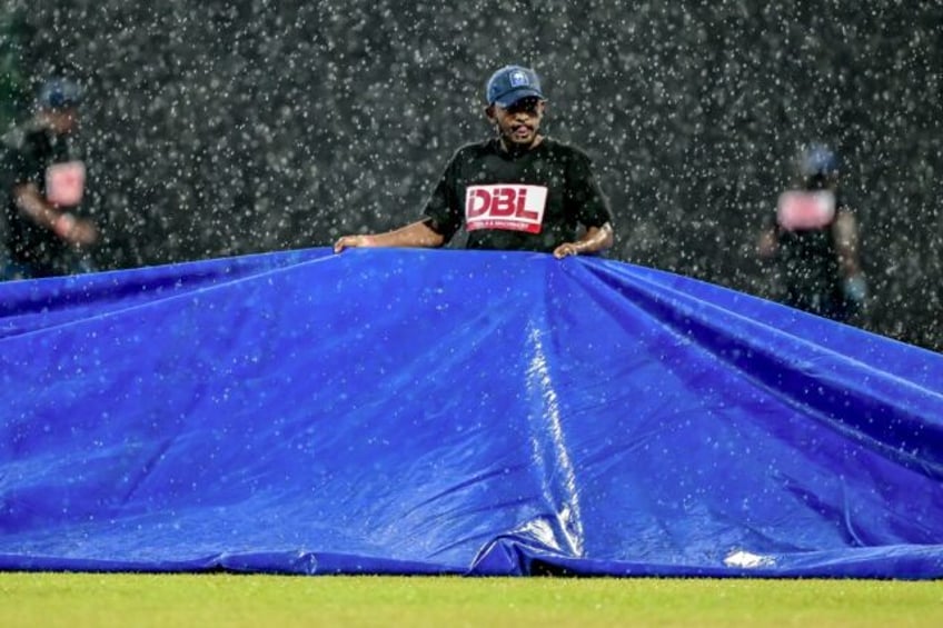 Persistent rain led to the abandonment of the third and final one-day international betwee