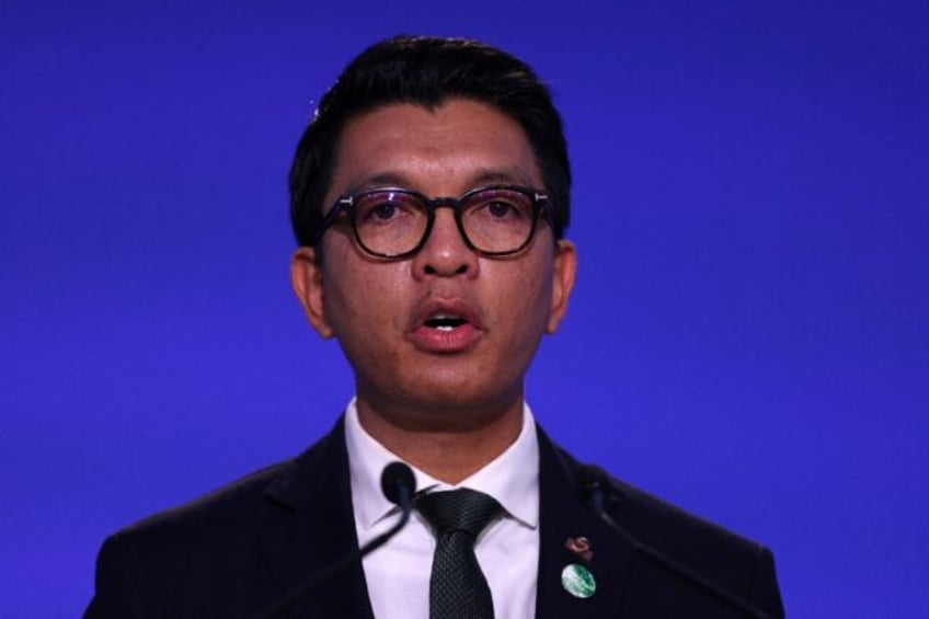 rajoelina madagascars ambitious president who parties on