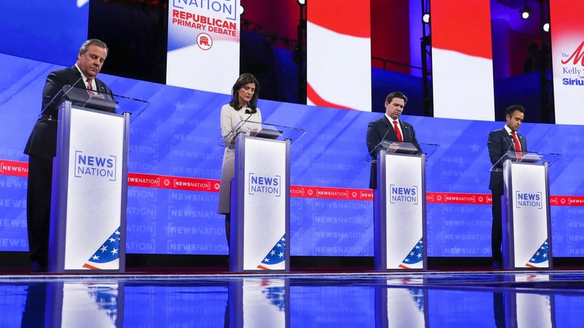 ramaswamy sparks social media firestorm over nikki corrupt sign at gop debate