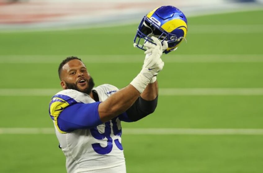 Aaron Donald of the Los Angeles Rams reacts following a fourth down stop during the fourth