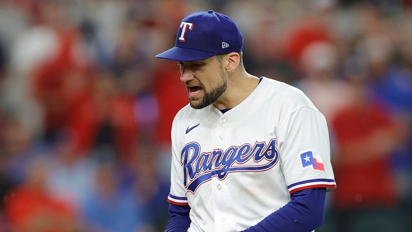 rangers finish sweep of orioles in alds still have not lost in postseason