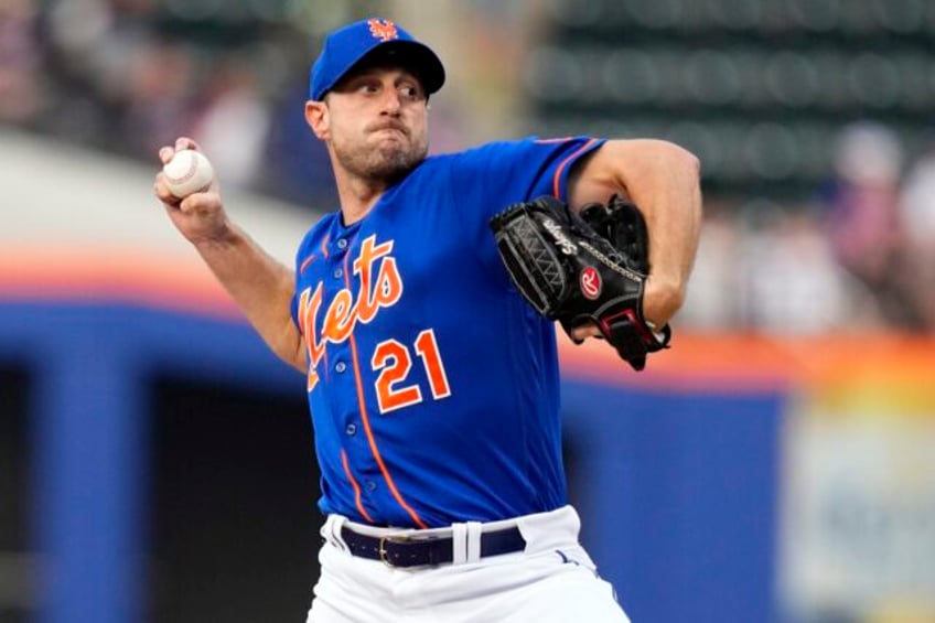 rangers get scherzer from mets in all in blockbuster from surprise al west leaders ap source says