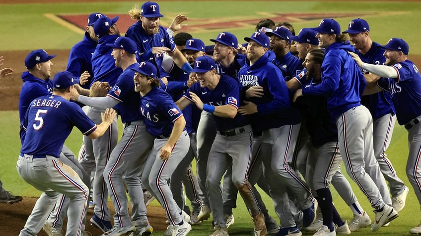 rangers win world series for first time in franchise history