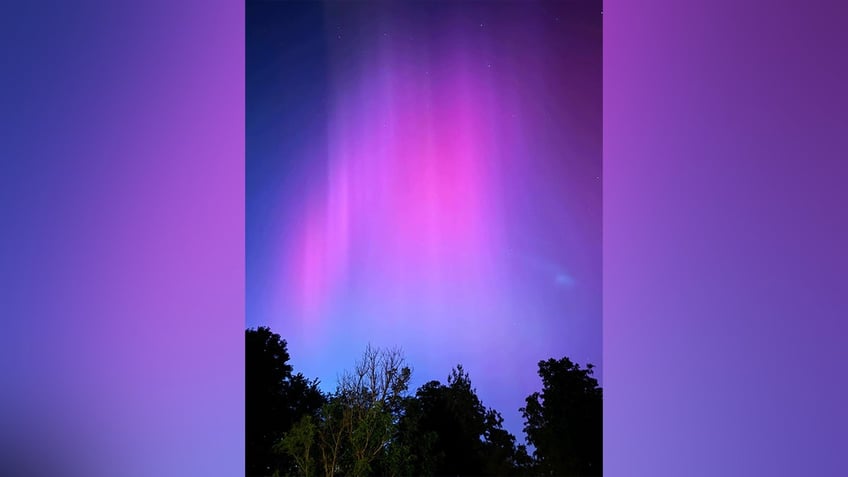 rare solar storm wows star gazers across america so awesome