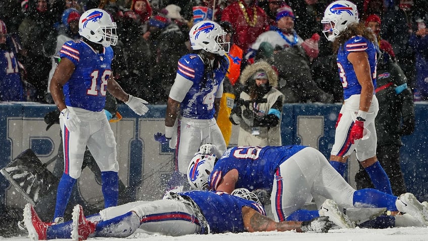 Bills snow