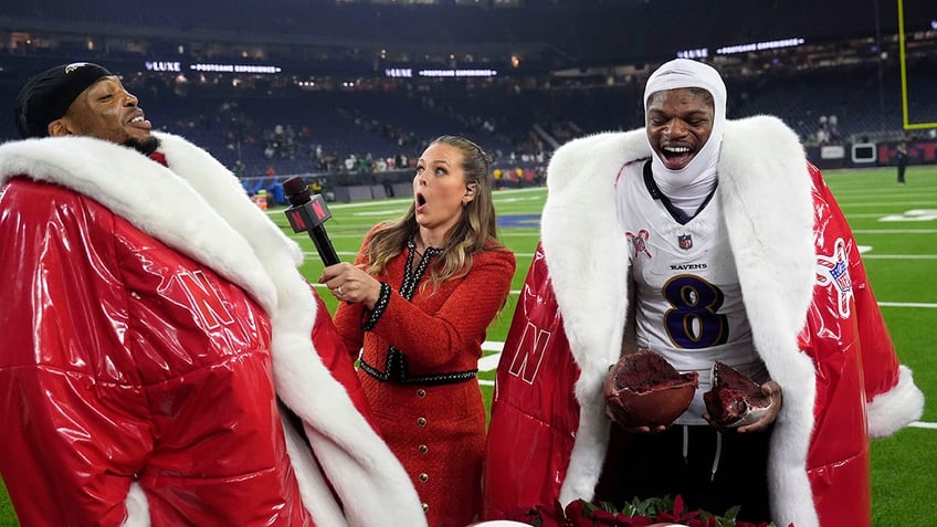 Lamar Jackson and Derrick Henry refuse cake