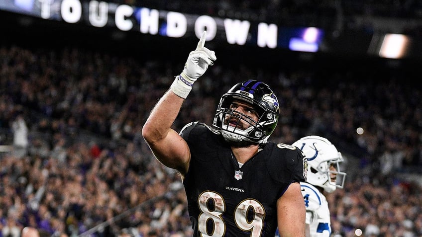 mark andrews celebrates 