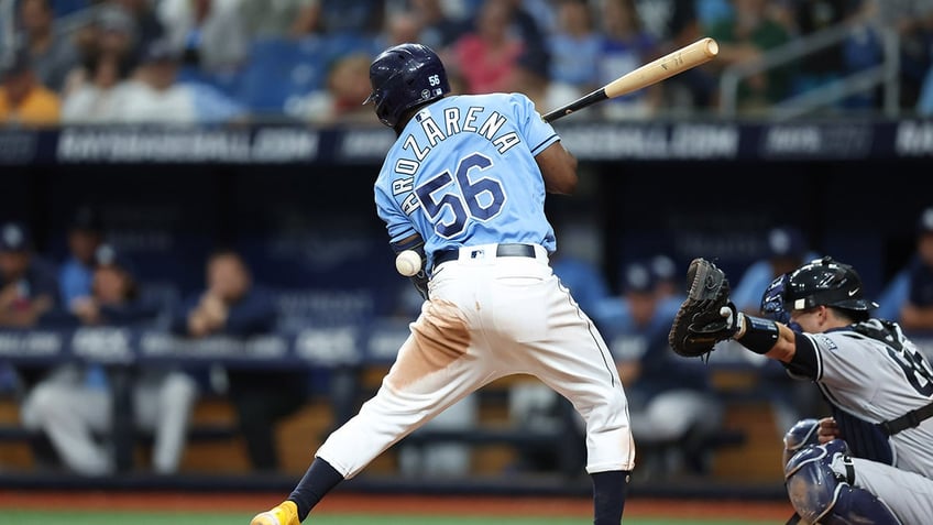 rays brandon lowe takes shot at struggling yankees after benches clearing altercation not worth our time