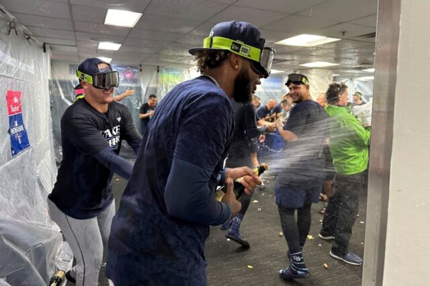 rays hold oddly timed celebration 10 days after clinching postseason berth