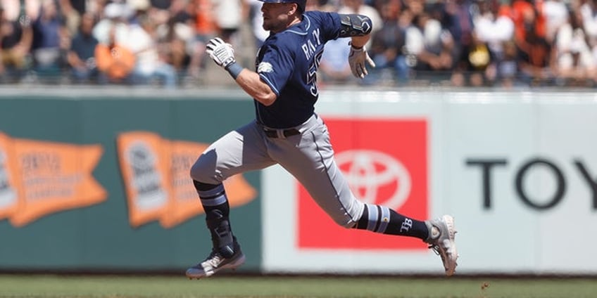 rays luke raley hits easy inside the park homer thanks to crazy double bounce