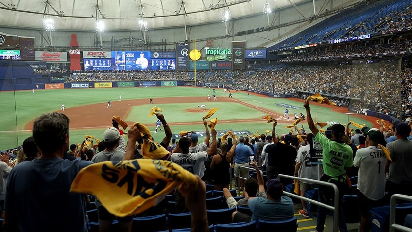 rays rangers wild card game 1 generates lowest mlb postseason attendance in more than 100 years