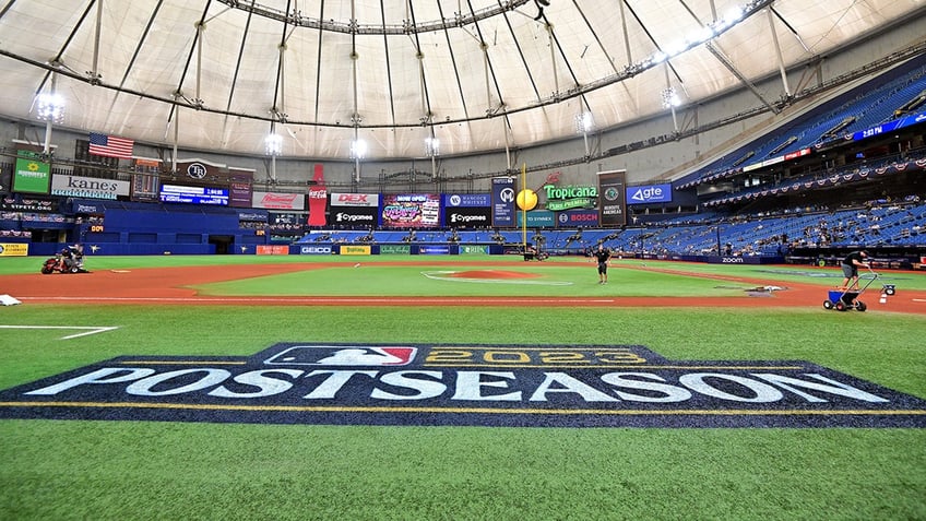 rays rangers wild card game 1 generates lowest mlb postseason attendance in more than 100 years