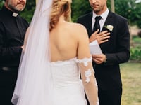Reading wedding vows privately or during the ceremony: Which is more preferred?